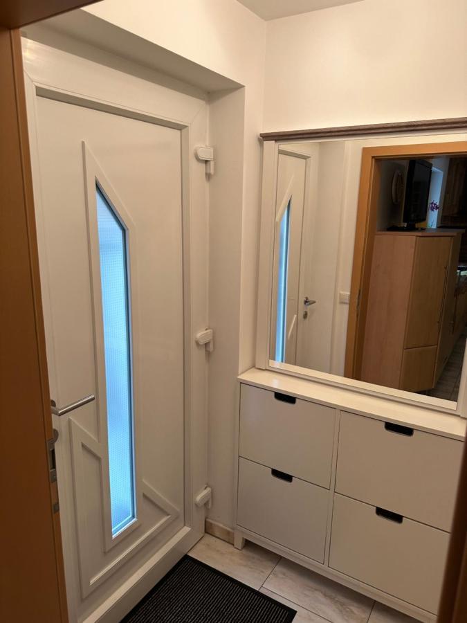 דירות Mietersheim Souterrain Fewo, Europapark, Netflix, 2Xtv מראה חיצוני תמונה